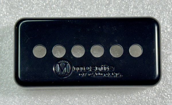 画像1: モズライト１９６５年モデル用ピックアップマイクのケース,エスカッションリングのセット (1)