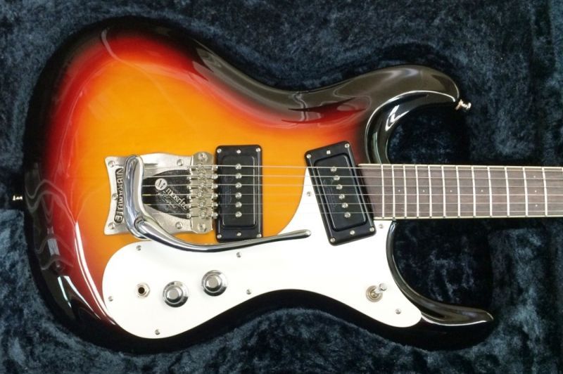 Mosrite'65 サンバースト The Ventures Model (Neck made in USA)モズライトカフェ展示品